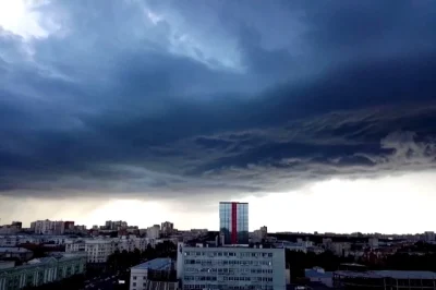 ШТОРМОВОЕ ПРЕДУПРЕЖДЕНИЕ ОБЪЯВИЛИ В РОСТОВСКОЙ ОБЛАСТИ