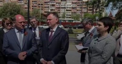 Юрию Слюсарю на встрече по парку «Дружба» «подсунули» странных жителей, а не реальных активистов