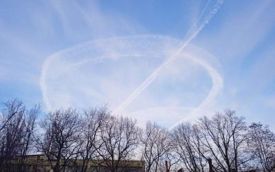 В ТАГАНРОГЕ ОБЛОМКИ БПЛА ПОВРЕДИЛИ СТЕКЛА В ШКОЛЕ И ДВУХ ЖИЛЫХ ДОМАХ