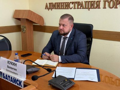 Глава Батайска Валентин Кукин использовал воспитателей детского сада как бесплатную рабочую силу?