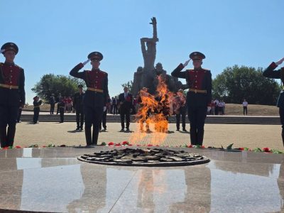 В РОСТОВЕ ПОЧТИЛИ ПАМЯТЬ ЖЕРТВ МАССОВОГО РАССТРЕЛА В ЗМИЕВСКОЙ БАЛКЕ
