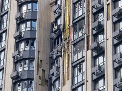 РЕЖИМ ЧС ВВЕЛИ НА ТЕРРИТОРИИ ДОМА В РОСТОВЕ ПОСЛЕ ВЗРЫВА ИЗ-ЗА АТАКИ БПЛА