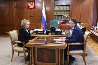 ЮРИЙ СЛЮСАРЬ ОБСУДИЛ С ВАЛЕНТИНОЙ МАТВИЕНКО ПРИОРИТЕТЫ РАЗВИТИЯ РОСТОВСКОЙ ОБЛАСТИ