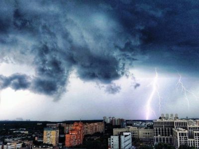 В РОСТОВСКОЙ ОБЛАСТИ ОБЪЯВЛЕНО ШТОРМОВОЕ ПРЕДУПРЕЖДЕНИЕ