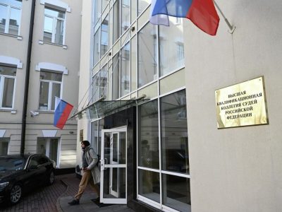 ВККС РАЗРЕШИЛА ЗАВЕСТИ ДЕЛА НА ПЯТЕРЫХ СУДЕЙ ИЗ РОСТОВА-НА-ДОНУ