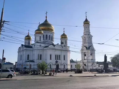 В НОЧЬ РОЖДЕСТВА БОГОСЛУЖЕНИЯ ПРОЙДУТ В 56 ХРАМАХ РОСТОВА-НА-ДОНУ