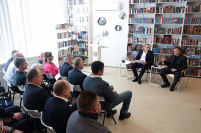 ГУБЕРНАТОР ОТКРЫЛ ЦИКЛ ИНФОРМАЦИОННЫХ ВСТРЕЧ С БИЗНЕСМЕНАМИ РОСТОВСКОЙ ОБЛАСТИ