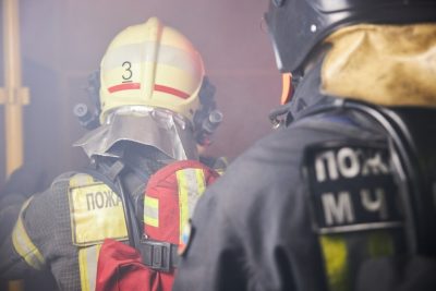 В РОСТОВЕ-НА-ДОНУ НОЧЬЮ ЗАГОРЕЛСЯ ДВУХЭТАЖНЫЙ ЧАСТНЫЙ ДОМ