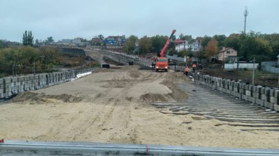 В РОСТОВЕ РАЗРАБОТАЮТ ПРОЕКТЫ СТРОИТЕЛЬСТВА СЕМИ ДОРОГ В 2026 ГОДУ