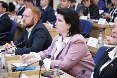 Неудобная для чиновников и любимая горожанами: день рождения отмечает Наталья Оськина — депутат городской думы Ростова от КПРФ