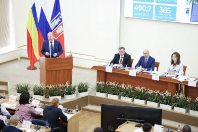 «Не надо забывать, что вы не власть, а ее представители»: депутат гордумы Ростова от КПРФ озвучила нерешенные проблемы города