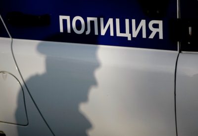 В РОСТОВЕ-НА-ДОНУ ЖЕНЩИНА ОСТАВИЛА КОЛЯСКУ С РЕБЕНКОМ НА ОСТАНОВКЕ