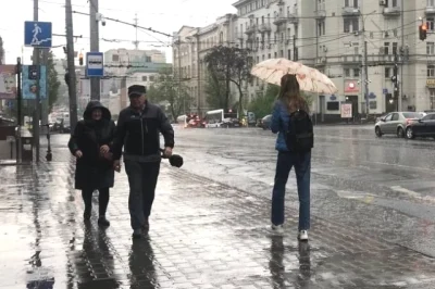 В РОСТОВСКОЙ ОБЛАСТИ УСОВЕРШЕНСТВУЮТ СИСТЕМУ ОПОВЕЩЕНИЯ О НЕПОГОДЕ