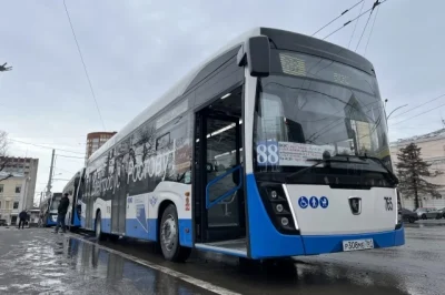 В РОСТОВЕ ИЗМЕНЯТ СХЕМУ ДВИЖЕНИЯ ЧЕТЫРЕХ МАРШРУТОВ И ОТМЕНЯТ ДВА