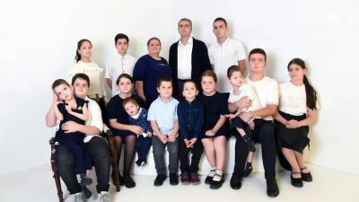 МНОГОДЕТНОЙ МАТЕРИ ИЗ ТАГАНРОГА ПРИСВОИЛИ ЗВАНИЕ «МАТЬ-ГЕРОИНЯ»