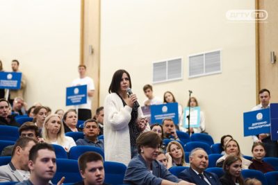 ЧИСЛО ПЛАТНЫХ МЕСТ В ВУЗАХ РОСТОВСКОЙ ОБЛАСТИ В 2026 ГОДУ СОКРАТИЛИСЬ НА ТРЕТЬ